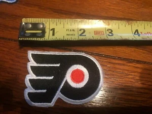 LOT OF 2 VINTAGE PHILADELPHIA FLYERS IRON ON PATCH 2 1/2 INCHES - Picture 1 of 1
