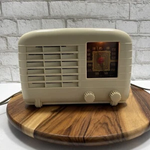 Radio antigua 1940/1941, G-E J-644W, 115 voltios 10,5" x 7,3" x 7,38" probada funciona - Imagen 1 de 20