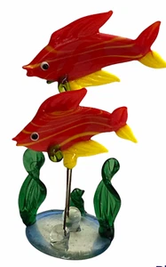 Vintage Hand Blown Glass Fish Pair w/Seaweed Miniature Figurine Multicolor 3.5"  - Picture 1 of 7