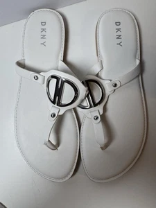 DKNY weiße Sandalen Flip Flops neu ohne Karton Größe 10 - Bild 1 von 7