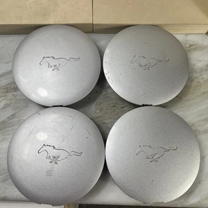 Used SET OF (4) 1993-1995 FORD MUSTANG Wheel Center Cap 3089 3087 F4ZC-1A096-CB - Foto 1 di 9
