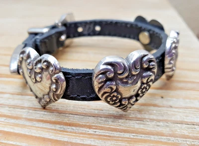 Brazalete Brighton Plateado Cuero Negro Corazones Victorianos Hebilla 1994 Foto 1 de 4