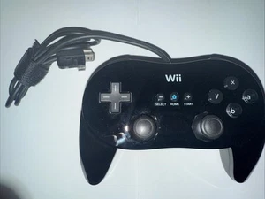 Classic Pro Controller for Nintendo Wii Official OEM Genuine RVL-005 Black - Picture 1 of 4
