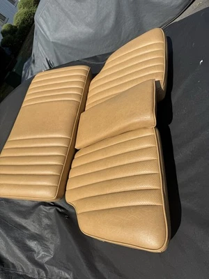 MERCEDES--BENZ   R107  560SL  380SL  450SL ,  REAR  VINYL  JUMP  SEAT  SET - Image 1 of 3