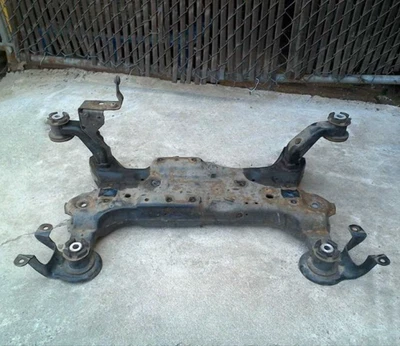 Dodge Journey 2009-2020 suspensión delantera travesaño motor base montaje fabricante original Foto 1 de 4