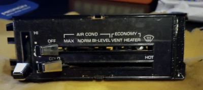 ++ Cadillac Cimarron 1983 control de tablero PN 160023414, 16002336, nunca instalado Foto 1 de 4