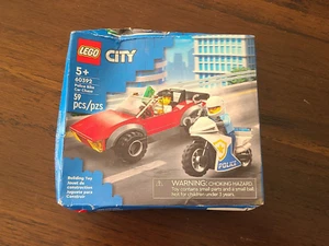 LEGO CITY: Police Bike Car Chase (60392) - Picture 1 of 3