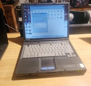 Compaq Armada E500 Pentium 3 Retrogaming Laptop 🦕 64MB/10GB Win98 🦖 ATI Rage - Picture 1 of 7