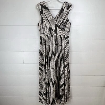 NEW Banana Republic Pintuck Bodice Maxi Dress WOMEN 12P Black Print 2023 - Image 1 of 4