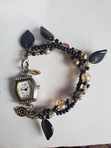 Ladies Watch Bracelet White Face/Metal and Bead and with little leaves Rounded - Picture 1 of 2