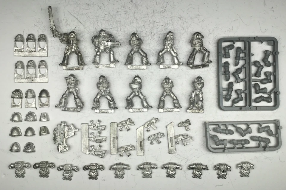 Games Workshop - WH40k Legion Of The Damned Squad (1998) - Citadel Metal OOP - Image 1 of 2