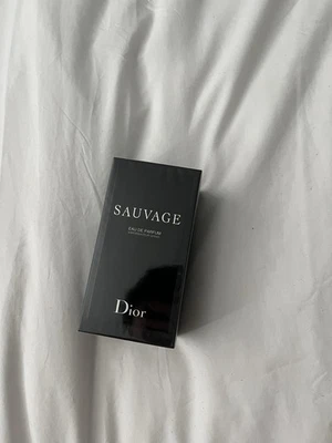 Dior Savage Eau de Parfum Men 100ml Spray New & Sealed