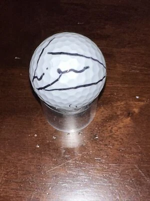 Pelota de golf Titleist autógrafo firmado por Luke Donald PGA *ENVÍO GRATUITO Foto 1 de 2