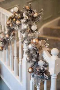 Guirnalda LED Navidad Decoración Plata Pre Iluminada Artificial 180cm Decoración Cono de Pino - Imagen 1 de 24