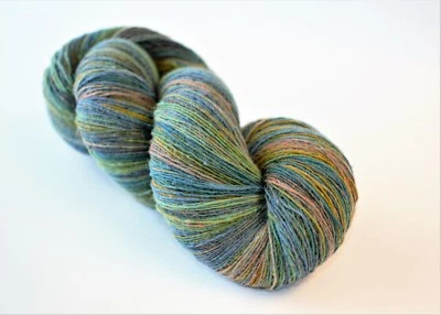 Dundaga 6/1NM 100%  Wool 265 g Gradient Color Spring Meadow Kauni Shetland - Image 1 of 4
