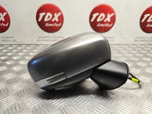 SUZUKI BALENO A1K MK2 2016-2019 GENUINO INDICADOR LATERAL DEL CONDUCTOR ESPEJO RETROVISOR ZQS PLATEADO - Imagen 1 de 8
