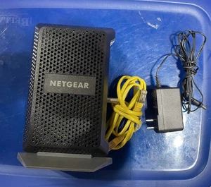 NETGEAR CM1000v2 Ultra-High Speed Cable Modem DOCSIS 3.1 - Zdjęcie 1 z 3