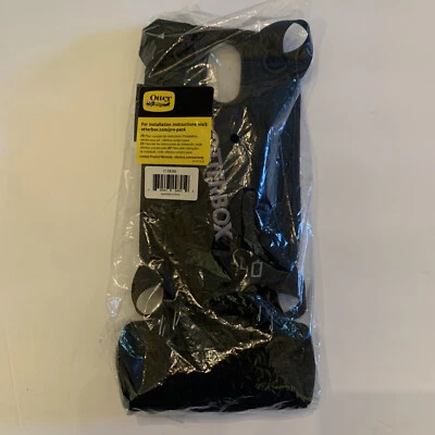 Otterbox Utility Series Case For Tablets 8" Hand Strap 77-58296 Black Otter Box - Image 1 of 4