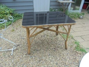 Deco cane dinning table with glass top - Picture 1 of 7