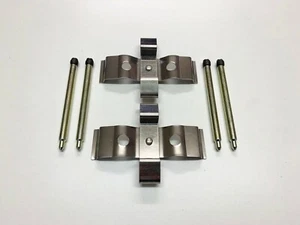 Rear Brake Pads Fitting KIT FOR JEEP CHRYSLER DODGE SRT8 PACKAGE 2005-2019 - Picture 1 of 4
