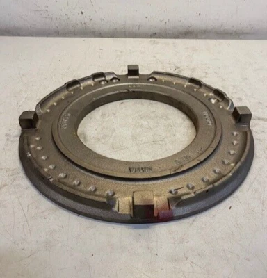 Placa de pressão de embreagem DANA SPICER 170C70 OD 13-3/4" furo 7-3/8" - Imagem 1 de 4