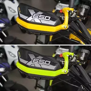 Adesivi resina 3D Protezione Paramani moto compatibile con QJ Motor SVT 650 X - Foto 1 di 9