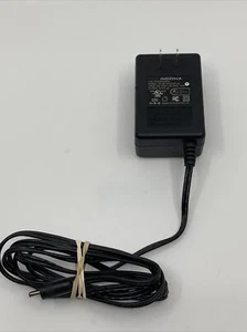 Genuine Insignia HK-AB-050A360-US AC Adapter Power Supply DC 5V 3.6A - Picture 1 of 4