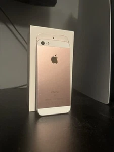 iOS 9 iPhone SE *EXTREMELY RARE* - Picture 1 of 3