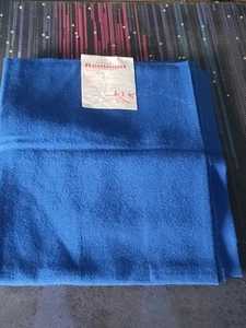 Vintage Blue Unused Wool Blend Fabric Remnant- 80cm x 115cm- Patchwork- sewing - Picture 1 of 7