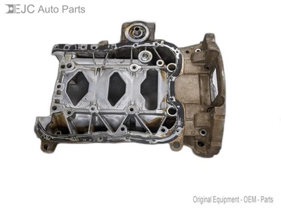 Upper Engine Oil Pan For 15-21 Mitsubishi Outlander Sport  2.0  Gas - Image 1 of 4