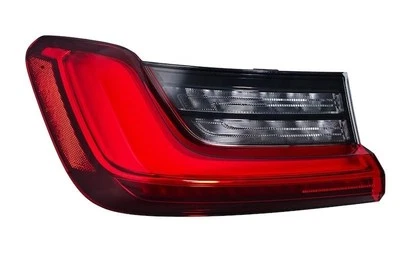 For BMW M3 2021-2022 Hella 013173531 Outer Replacement Tail Light Foto 1 de 3