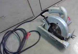Vintage Black & Decker 7 1/4" Utility Saw Cat. no. 437 - Picture 1 of 8