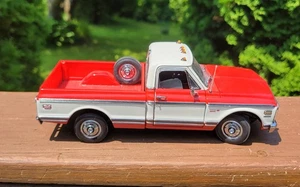 Danbury Mint 1972 Chevrolet Cheyenne Pick Up Truck - Picture 1 of 15