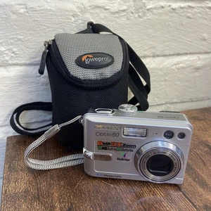 Pentax Optio 60 digital camera - 6mp with 3x optical zoom - Picture 1 of 17