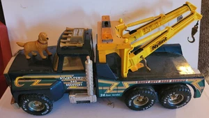 Vintage Nylint "Tough Man Towing" Pressed Steel Wrecker Tow Truck With Dog - Picture 1 of 6