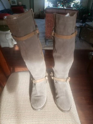 Par salvaje vintage para mujer de cuero marrón gamuza hasta la rodilla med. Botas de tacón talla 7M Foto 1 de 4