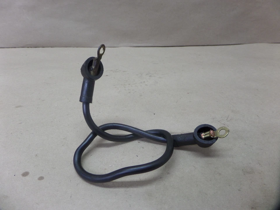 Yamaha XJ700 1985 Maxim batería cable de plomo tierra Foto 1 de 1