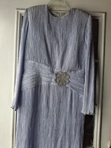 Vintage Pleated Lilac Special Occasion Dress Long Sleeves Padded Shoulder Size16 - Picture 1 of 6