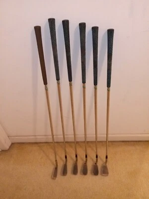 men's set of Bob toski perfect match irons (6,7,8,9,pw, up n down) pre-owned - Image 1 of 4