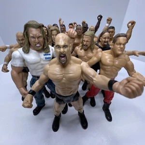 LOTTO 1999 vintage di 17 Action Figure WWE Titan Tron WRESTLING Jakks Pacific - Foto 1 di 22