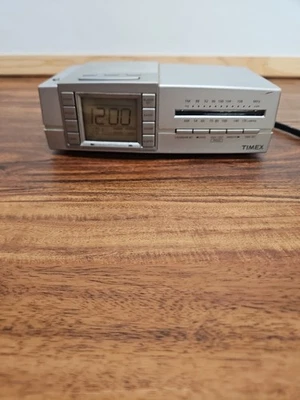 Vintage Genuine Timex T434S Alarm Clock Radio With 4 Nature Sounds Tested Works  - Image 1 of 4