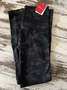 NEW SPANX Black Camo Look At Me Now Leggings XL/TG Can Be Worn As L Too! - Picture 1 of 6