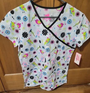 NWT - I LOVE SCRUBS BRAND SCRUB TOP W/CUTE BIRD PRINT - SIZE: X-SMALL - Picture 1 of 4