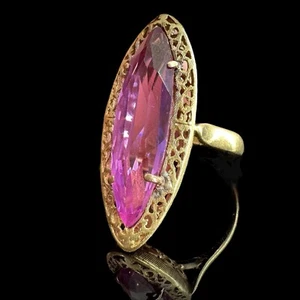 18k gold simulated alexandrite bright purple marquise sz 7 6 gr statement Ring - Picture 1 of 13