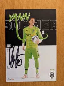 Yann Sommer Borussia Mönchengladbach 2021-2022 handsignierte Autogrammkarte - Bild 1 von 2