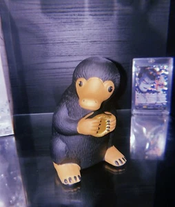 Niffler Mole Coin Bank | Harry Potter - Fantastic Beasts - Picture 1 of 2