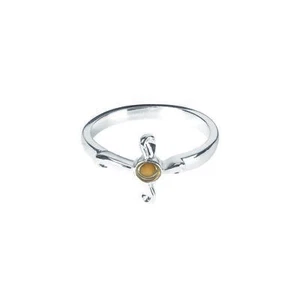 Anillo de acero inoxidable Dicksons semilla de mostaza pétalo cruz plateado tamaño 7 - Imagen 1 de 1