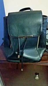 New York Nappa Black Leather Bucket Handbag Retail $98.99 - Picture 1 of 7