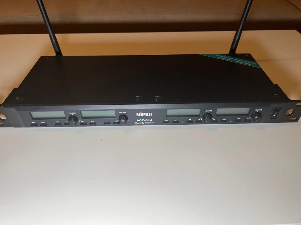 MiPro ACT-314 Diversity Quad Channel Receiver (NEW) - Image 1 of 4