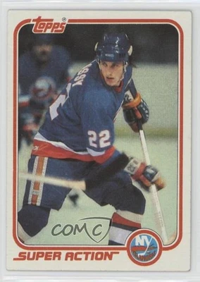 1981-82 Topps Mike Bossy #125E HOF - Image 1 of 2